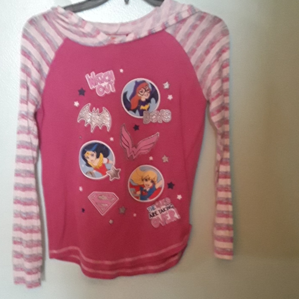 A very cute kid shirt ish sweater.